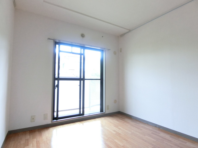 オークパレス高幡 リビング