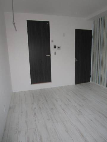 ワイ スクエア2階 部屋その他