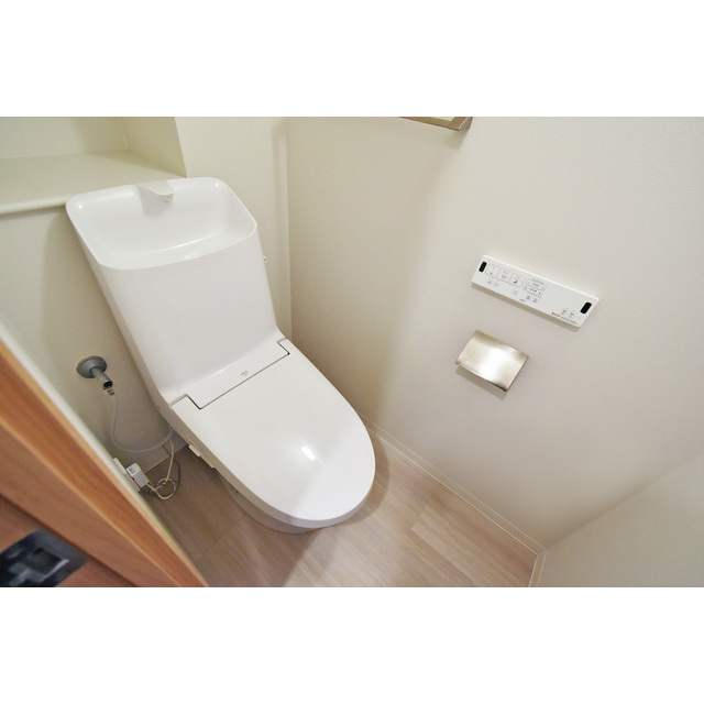 オーパスホームズ白山0502号室 内観