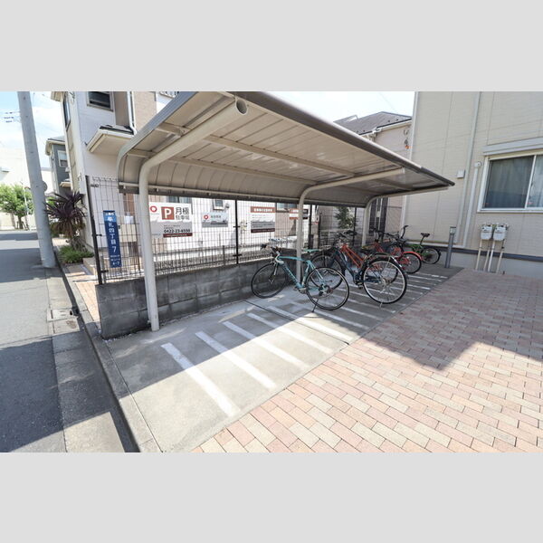 アルコバレーノ202号室 駐輪場