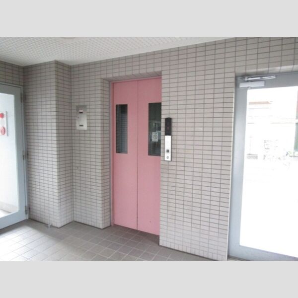 ルネスグリシーヌ エレベーター