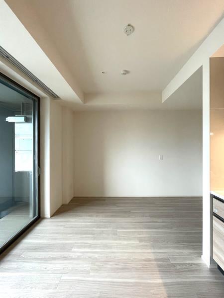 白金ザ・スカイ 東棟7階 リビング