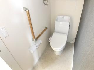 Ｕｎ　ｈｏｍｍｅ（アンノーム） トイレ（イメージ）