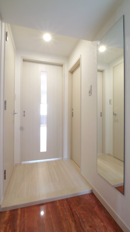 プレジオ川口2階 玄関