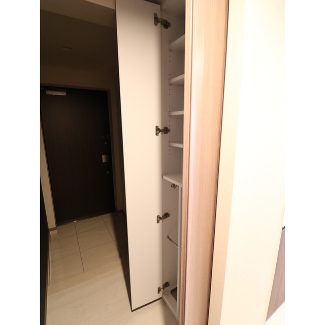 プレール・ドゥーク三宿 内観