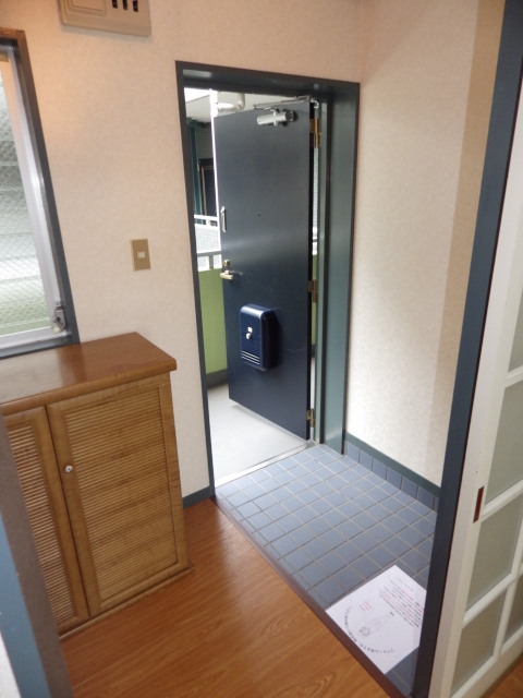 メゾン欅0303号室 玄関