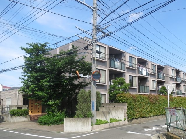 ブールヴァル西原の外観画像