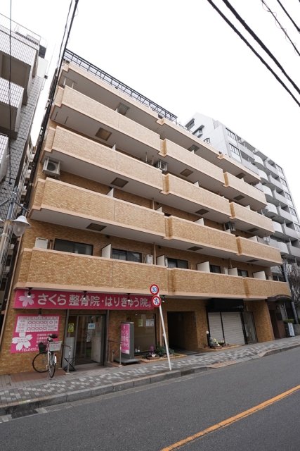 ライオンズマンション三鷹さくら通り 外観