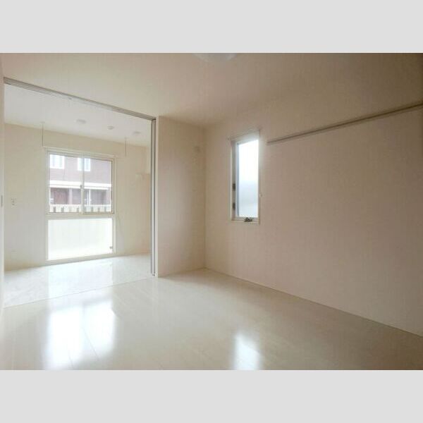 サンライズガーデンⅡ103号室 洋室5.9帖