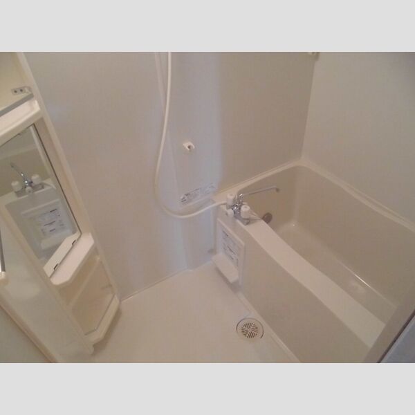 センターハウス　B棟103号室 浴室