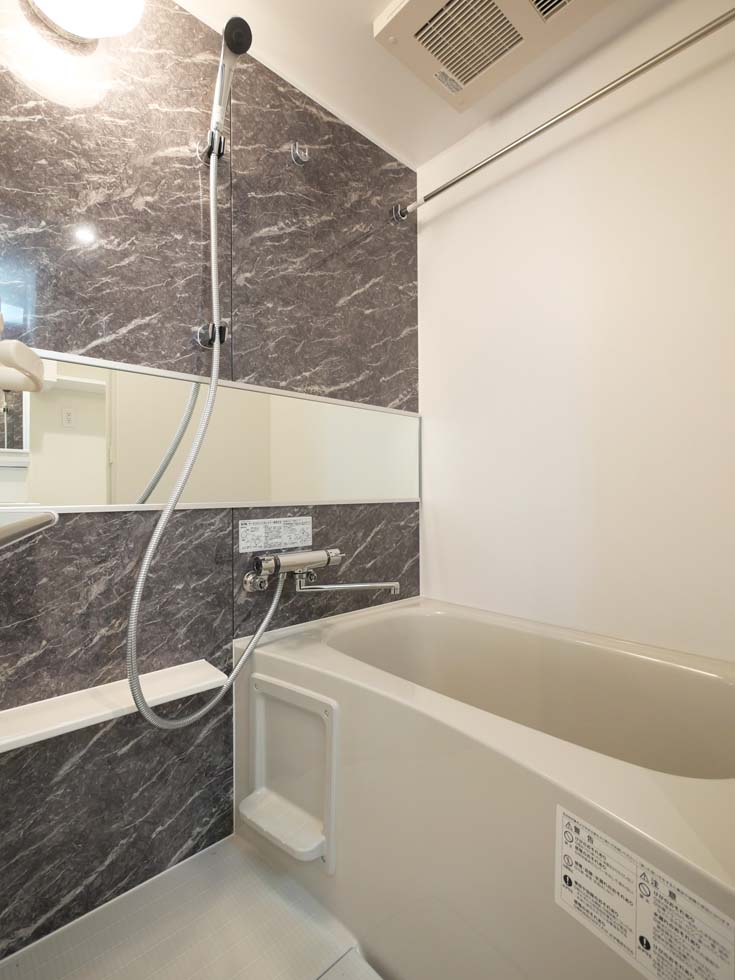 コンポジット渋谷本町2階 内観