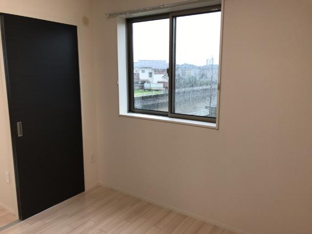 ルミナス 洋室①