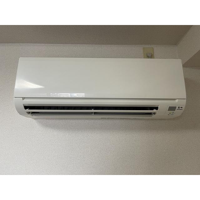 ローズマンション小山0202号室 エアコン