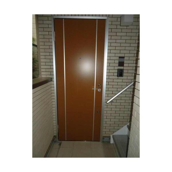 トラム・リビオン エントランス