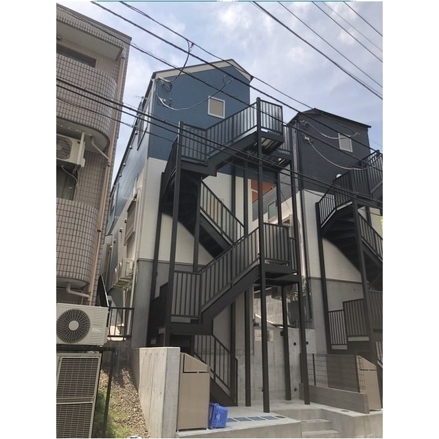アザーレ・パッシオ三田A棟 外観