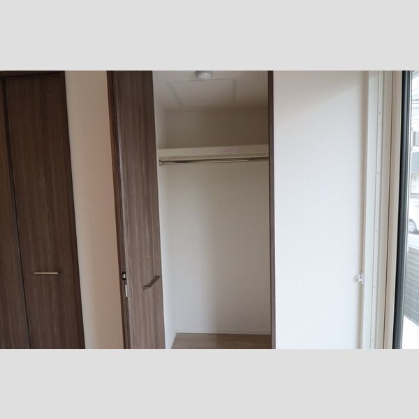 セレスティア白鳥101号室 クローゼット(洋室)