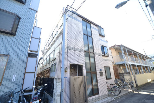 リバーコート301号室 外観