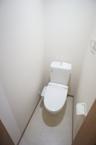 ルミエール・エタンセル　サンク トイレです