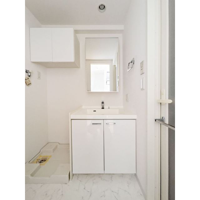 アーデン町田1406号室 内観