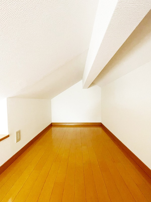 カーサ・エスペシア2階 別部屋参照