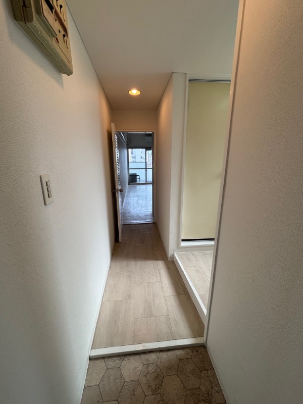 グランシャルム葛西(F-066)8階 玄関