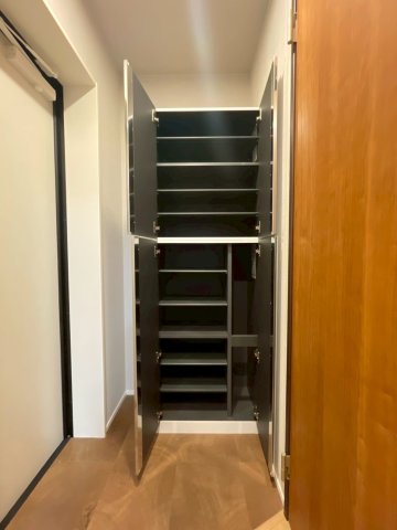 FAIR東向島203号室 収納