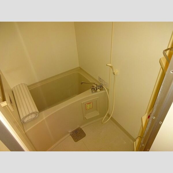 サンヴィラージュ　D202号室 バス