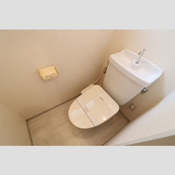 ファーストヴューラ　五番館 温水洗浄暖房便座