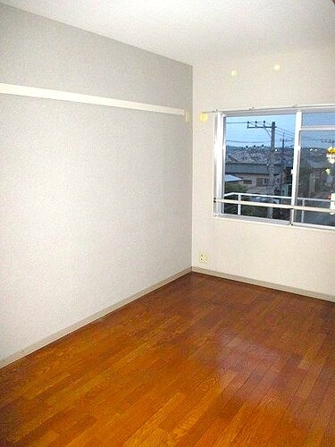 テレパレス船橋三咲Ｂ棟4階 洋室　※前回募集時2020年6月撮影