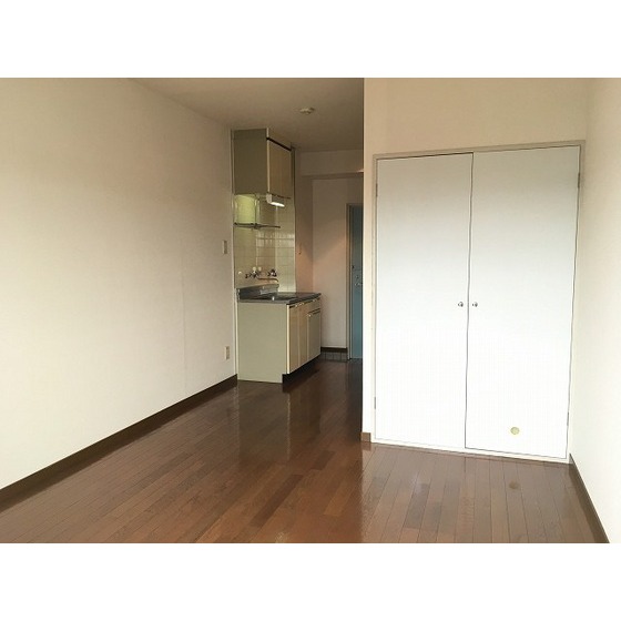 エレガンス綾瀬６0811号室 洋室