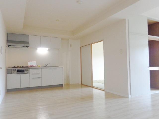 リバーサイドソシア リビング