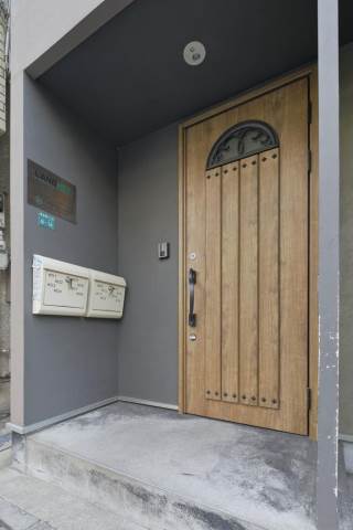 AROMATHEQUE南長崎10号室 エントランス