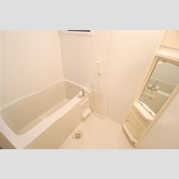 クロスクローバーⅢ103号室 浴室