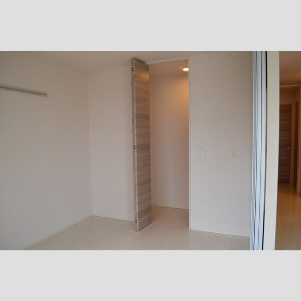 マ・メゾン102号室 同建物別部屋の参考画像