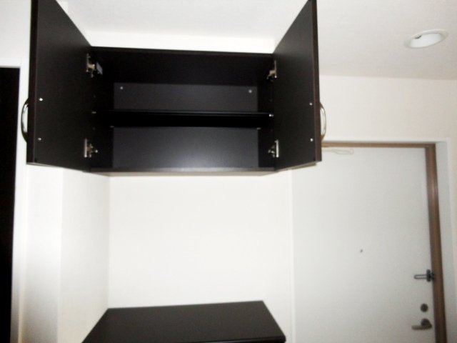 サンフォレスタ２番館201号室 玄関脇収納