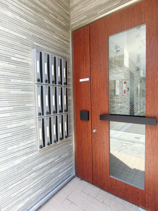 リブリ・コイノニア2階 エントランス