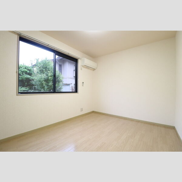 愛花夢　2号館102号室 洋室