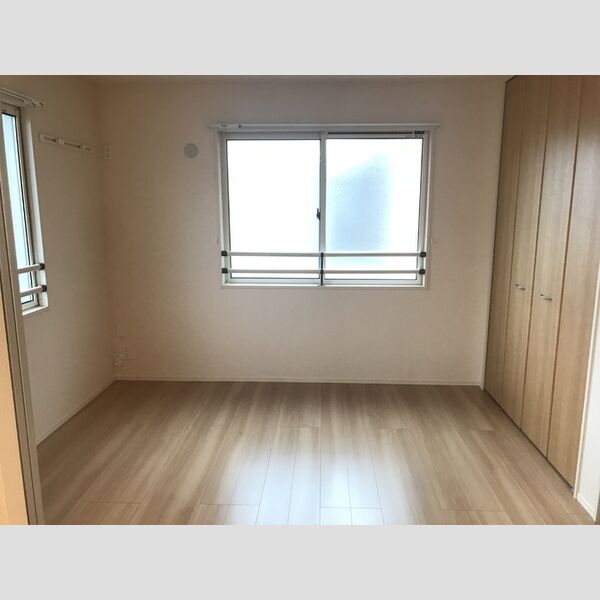 クレスト四谷202号室 洋室