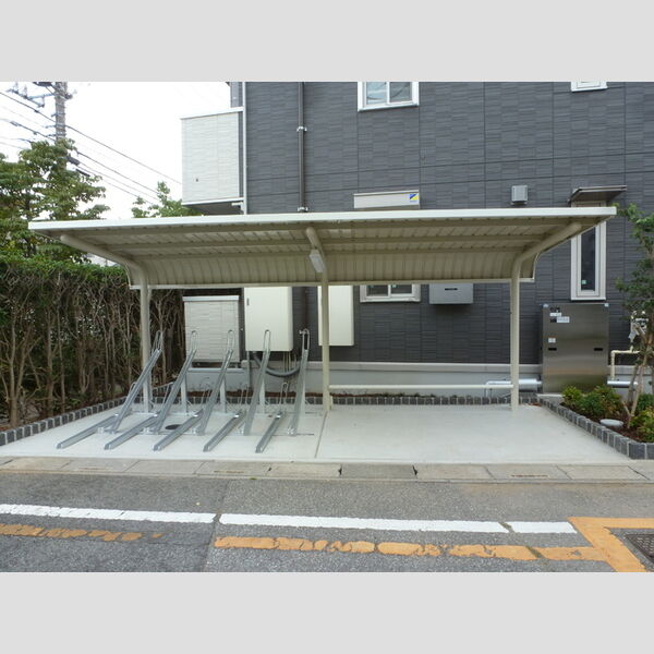 REGALO(レガーロ) 駐輪場