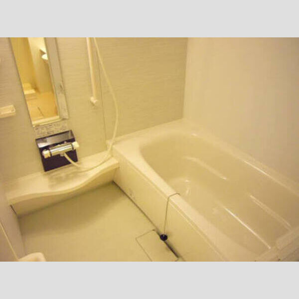 プリムヴェール　十五番館101号室 湯ったり1坪バス♪