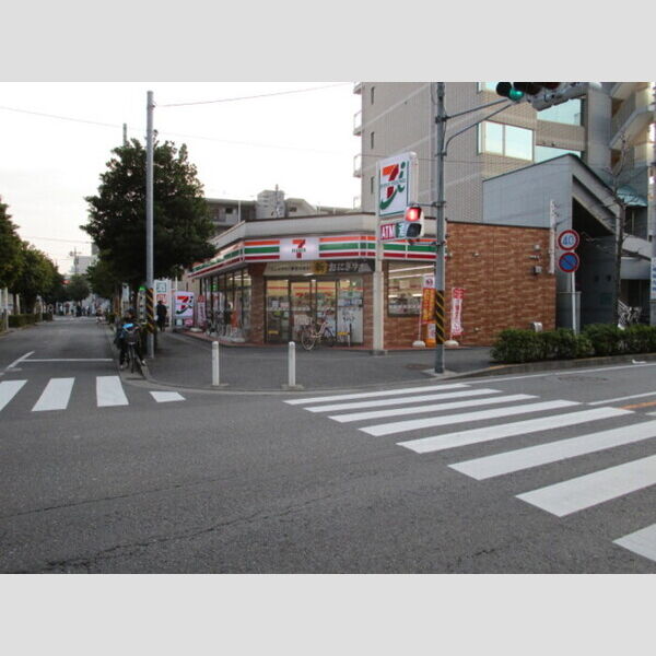 カーサ・デラ・フェリシタ セブンイレブン武蔵中原駅前店