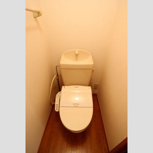 ベルドムールCTD108号室 温水洗浄暖房便座