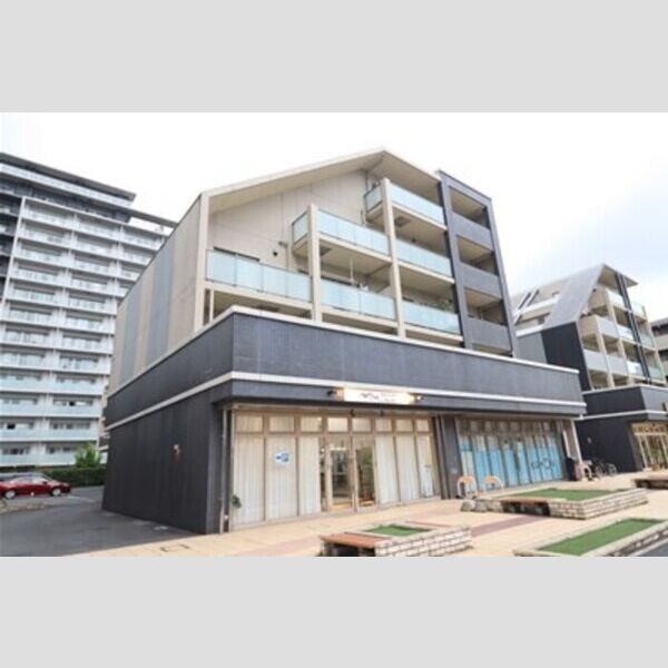 エルピスの外観画像