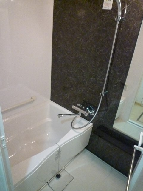 ガーデンハウス柿の木坂 バス