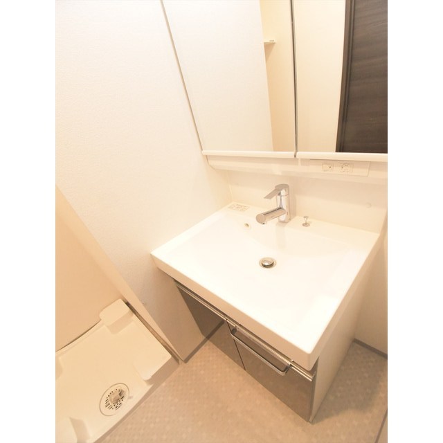 ＧＥＮＯＶＩＡ本所吾妻橋ｓｋｙｇａｒｄｅｎ0104号室 内観