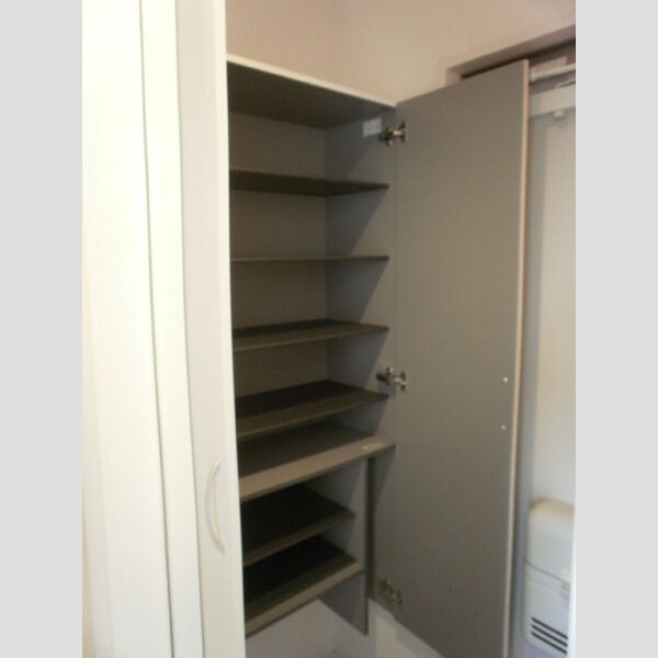 プルミエール大宮七里 　A 玄関