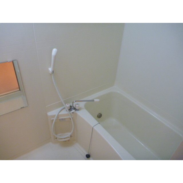 アムール 優105号室 お風呂