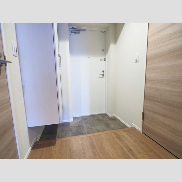 Gran Crab405号室 玄関