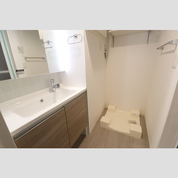 D-Sereno弥生207号室 洗面所