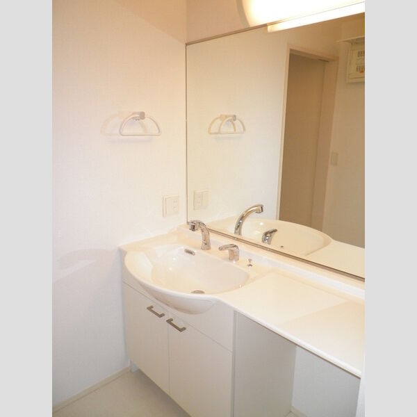 アージョ　3201号室 洗面台